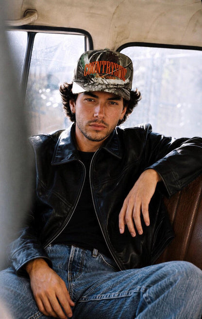 Custom Embroidered solid color snapback Hat